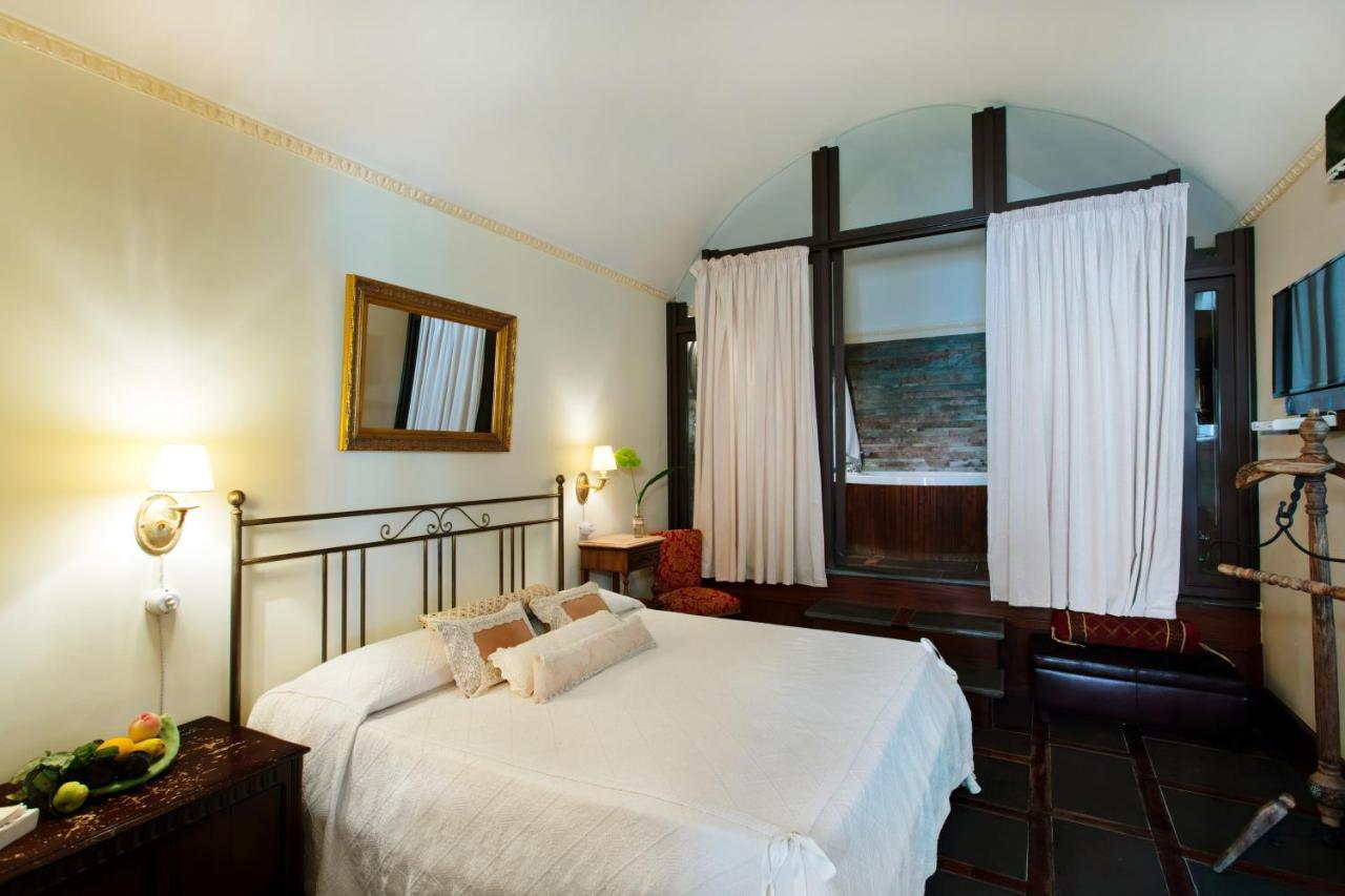 Отель Relais Briuccia E Ristorante Capitolo Primo Монталлегро Экстерьер фото